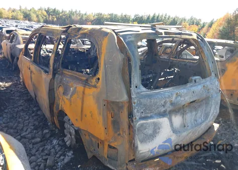 2016 Chrysler Town & Country Touring z USA, uszkodzony, nr VIN 2C4RC1BG7GR215342